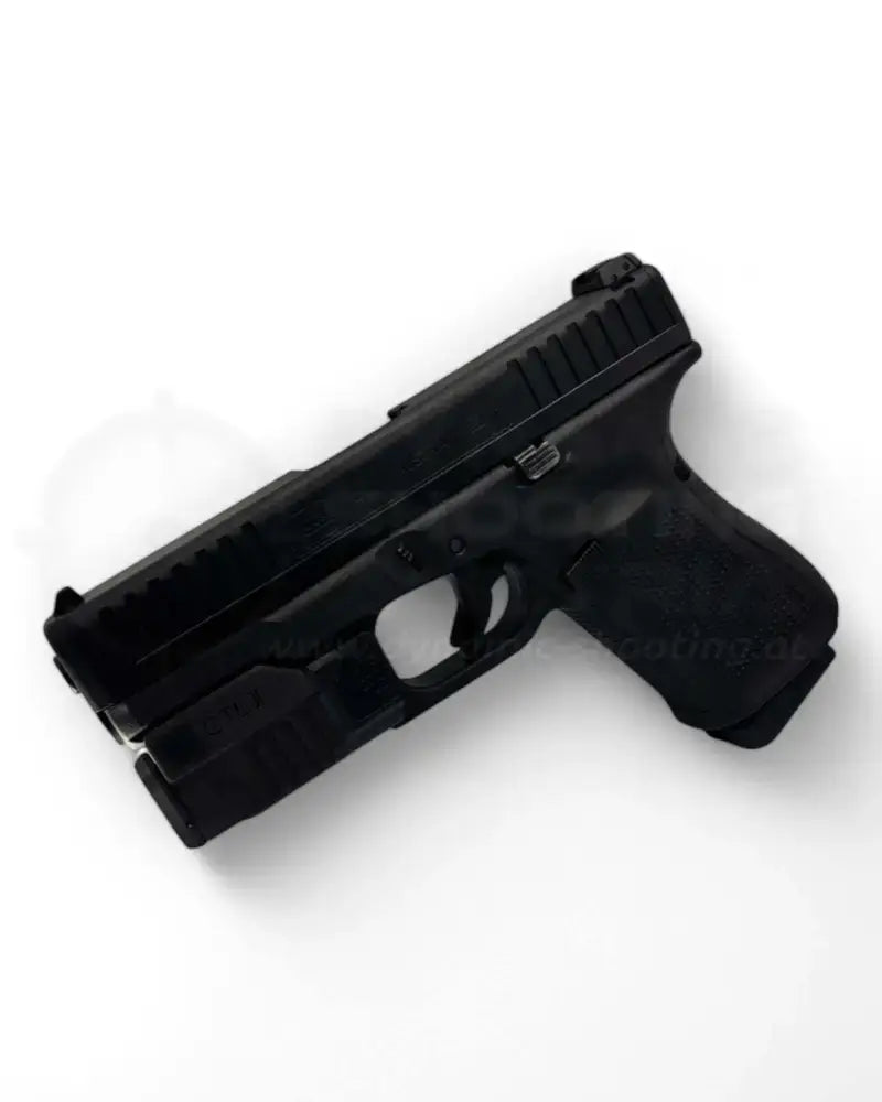 Glock GTL ii Glock Tactical Light 2 Lasermodul montiert auf einer Glock 44 / Glock 19 Größe 