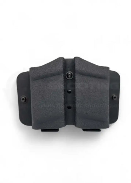 Doppelter Magazinholster für zwei zweireihige Magazine von Höppner und Schumann. Universal passend für Magazine wie Glock Magazine, CZ Magazine, Walther PDP Magazine und viele mehr. 